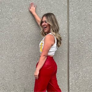 Meet your Posher, Sidney